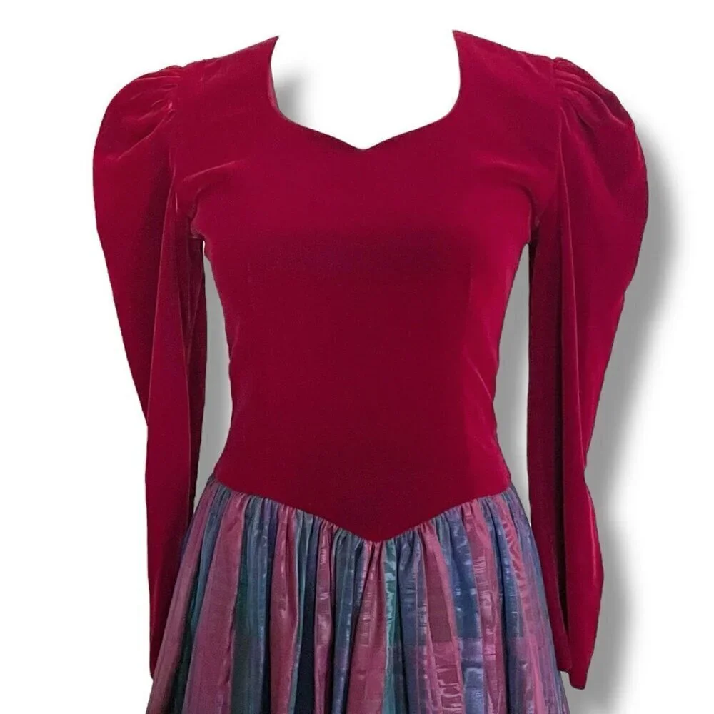 Vintage 1980s Nuit Womens Dress Sz 2 Petite Burgundy Velvet Puff Sleeve Midi - Picture 4 of 13